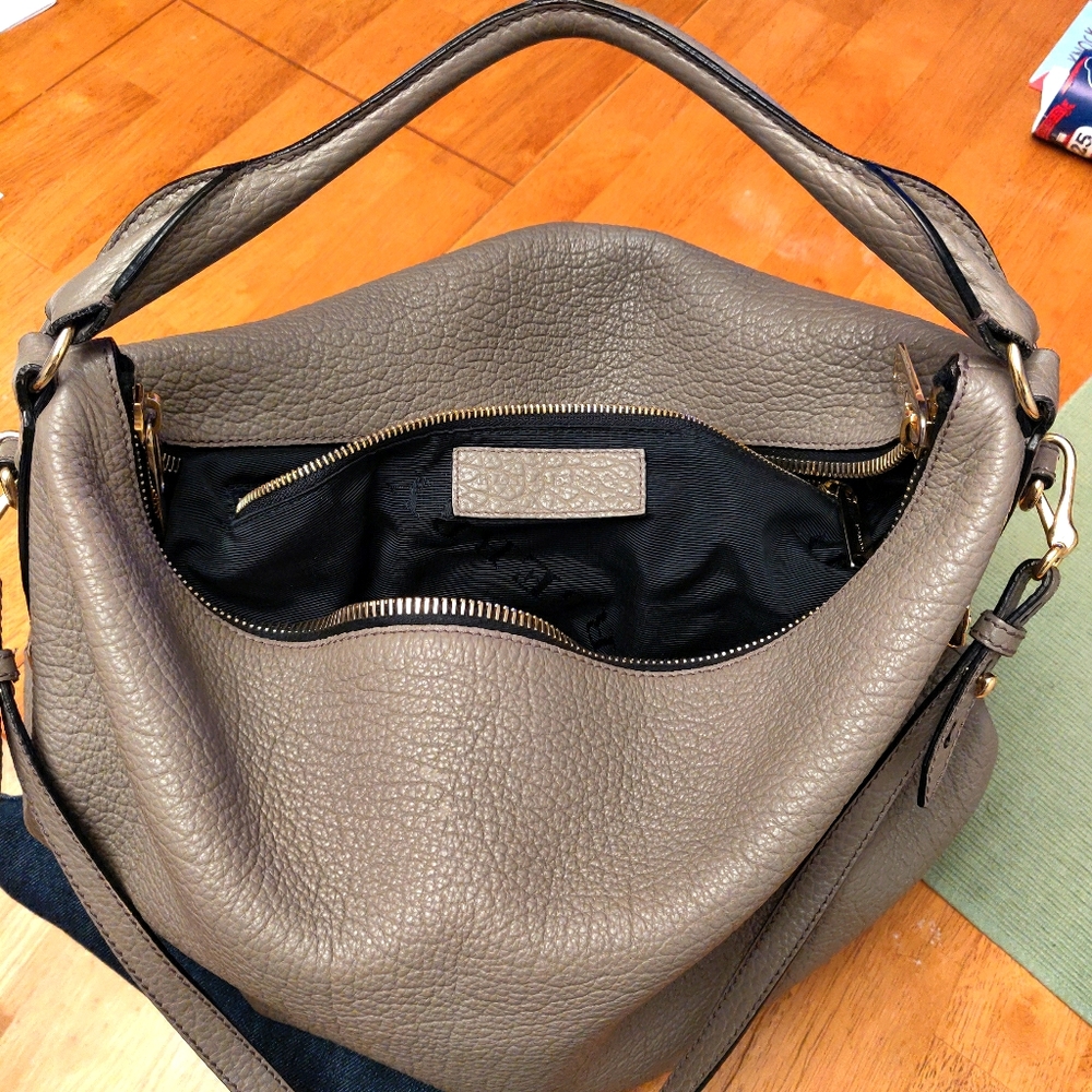 Burberry purse